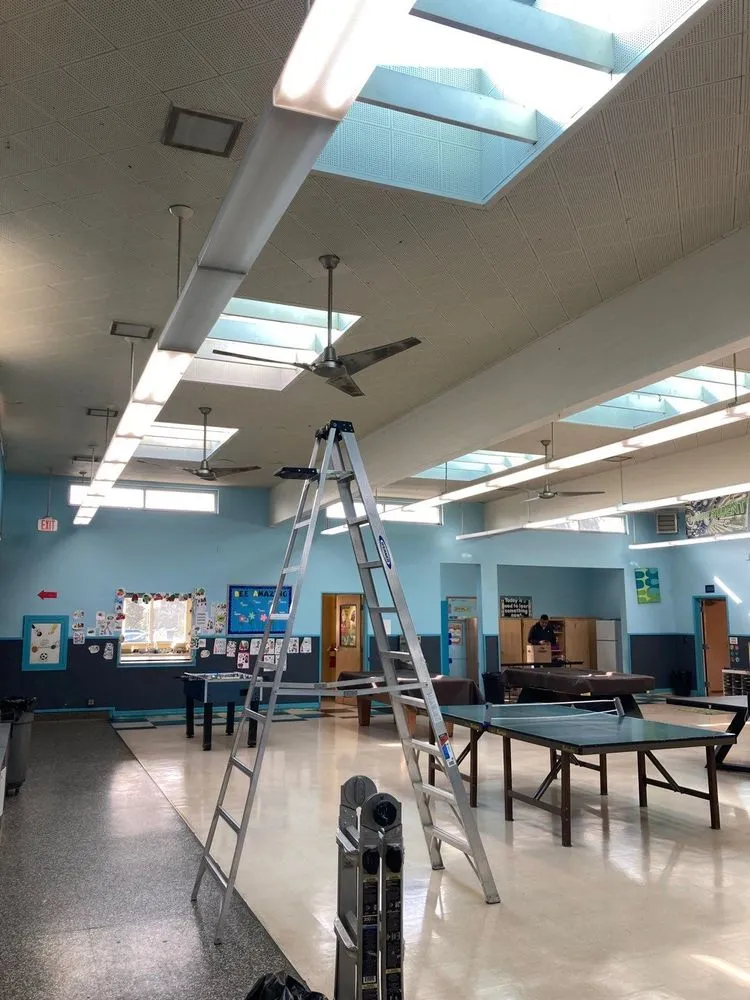 Slide of Andre Electric