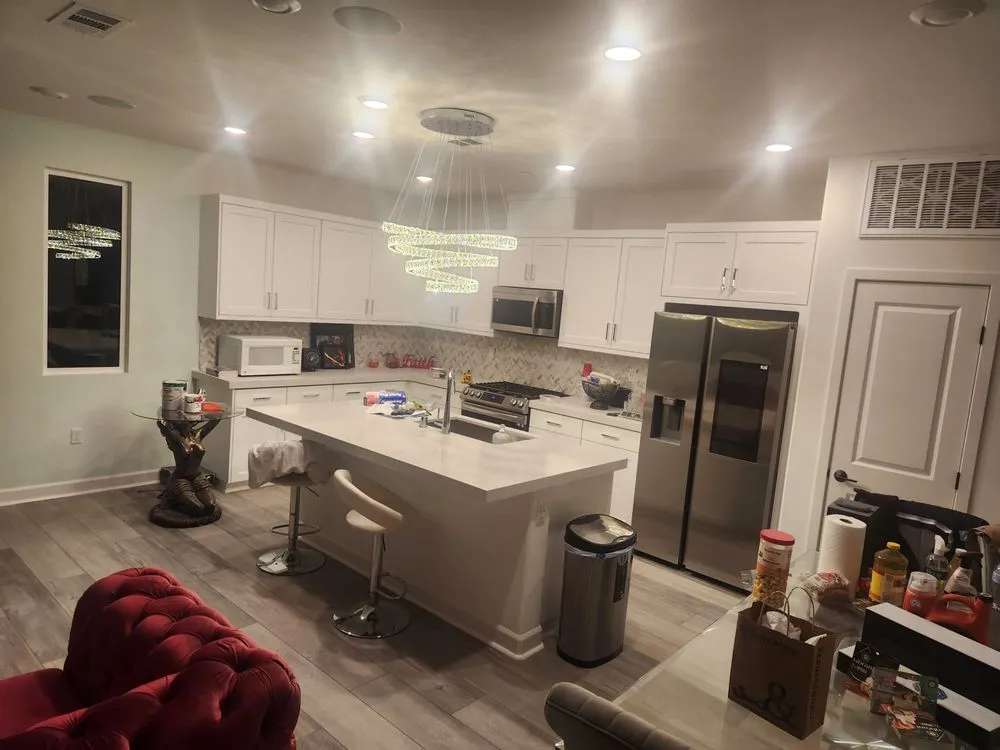 Slide of Andre Handyman