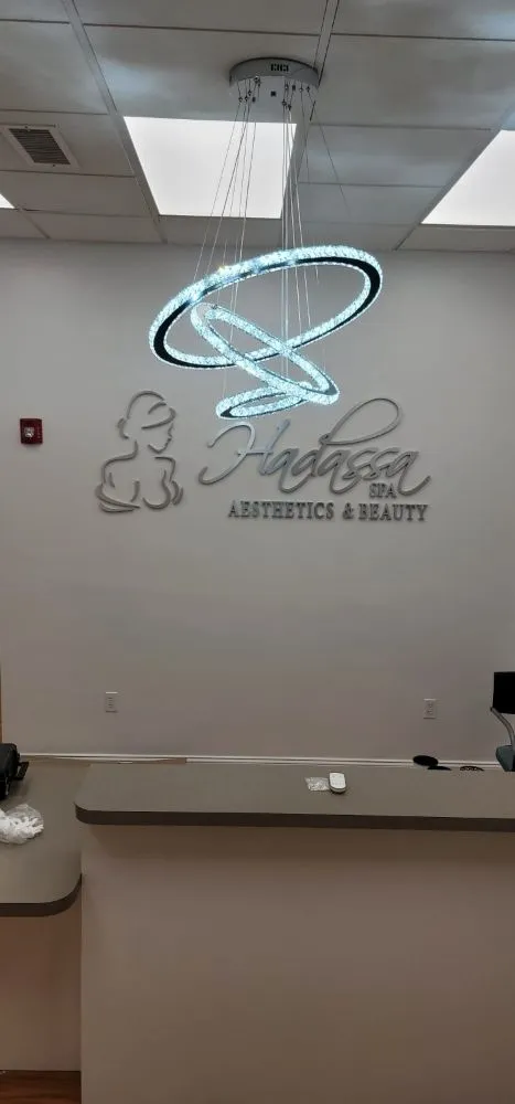 Slide of Andre Marnet Electrician