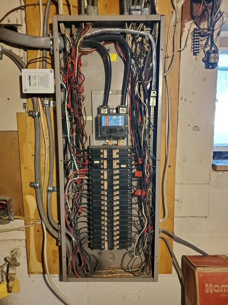 Reliable electrician providing panel upgrade in , 