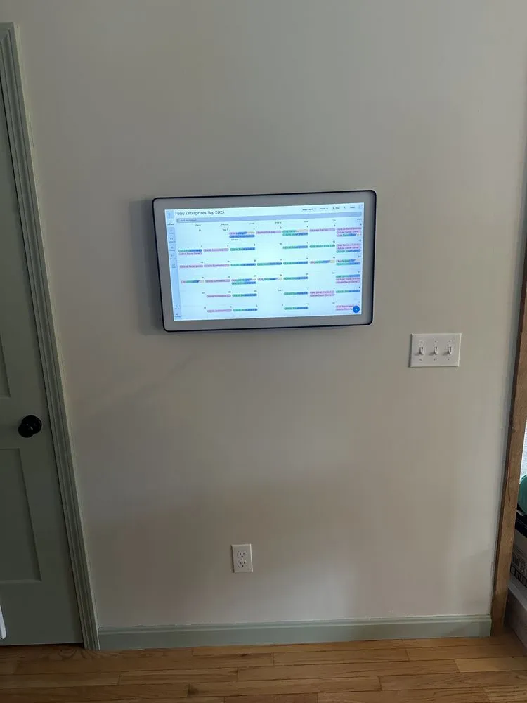 Slide of Andrew Cienciwa Electrician