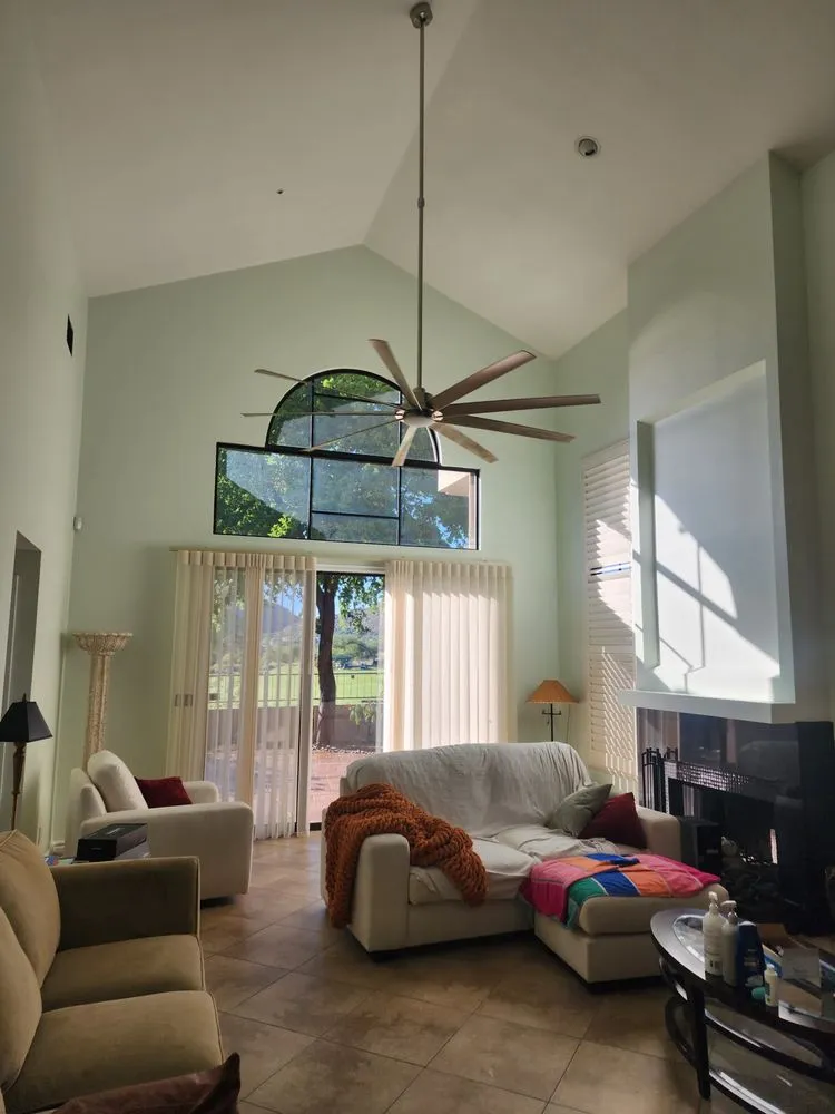 Slide of Andrew Curran Electric