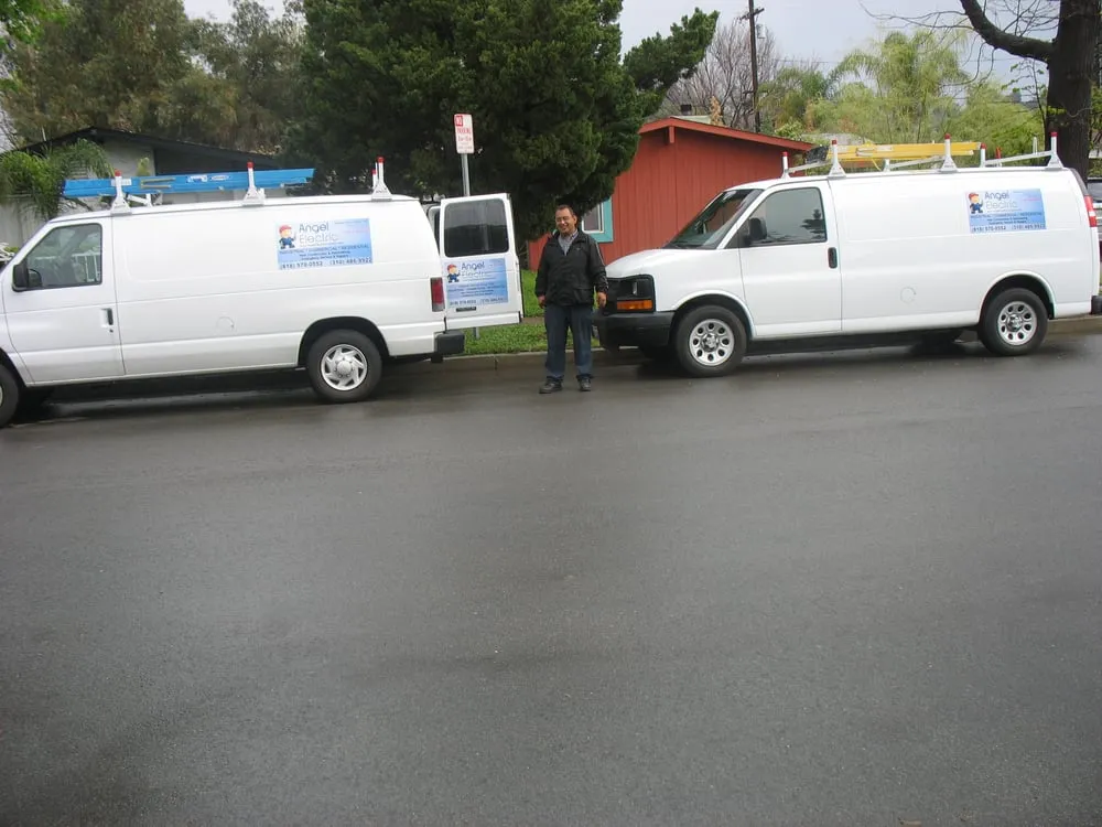Emergency circuit breaker repair experts serving Sylmar, CA - Angel Electric
