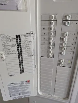 Angel M Rosa Electrician