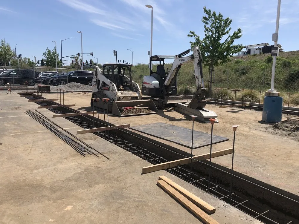 Slide of Anis Construction