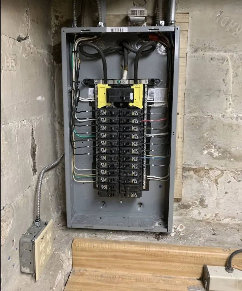 Certified circuit breaker repair experts serving Monroe Township, NJ - Anm Electric