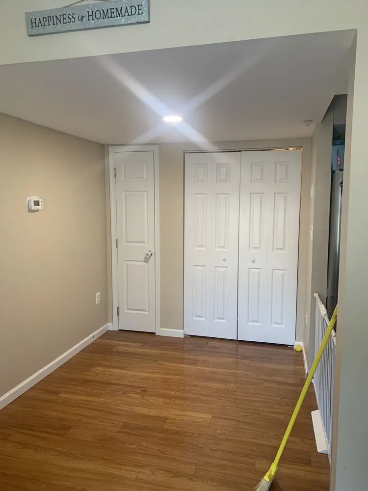 Slide of Anthony Vernon Electric