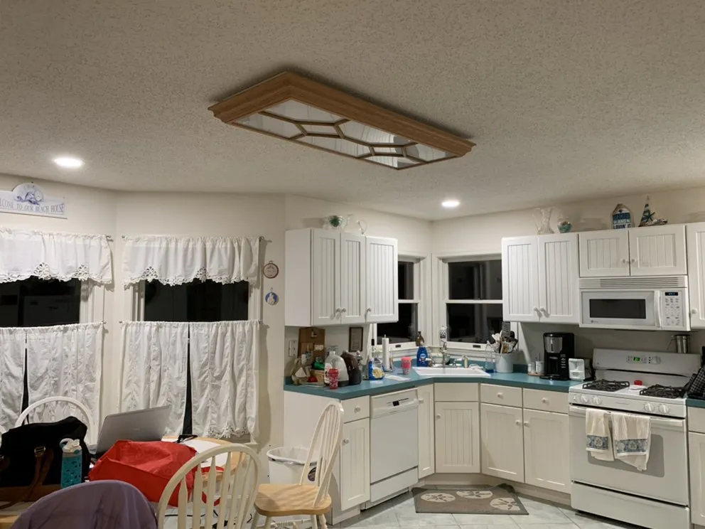 Slide of Anthony Vernon Electric