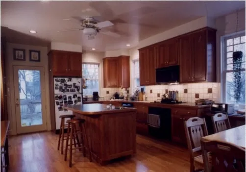 Slide of Anton Electric