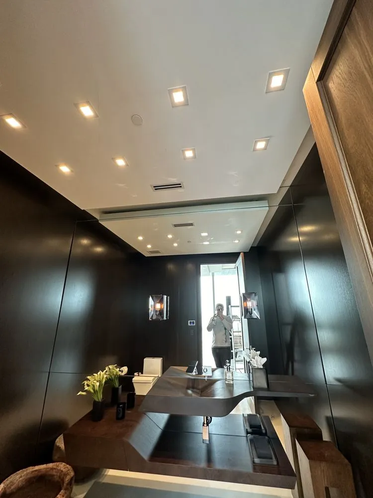 Slide of Antonio Electrician