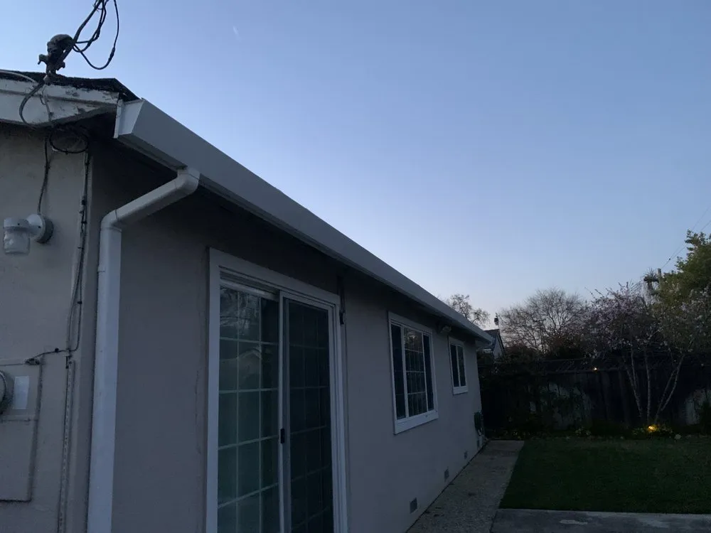 Affordable electrician providing outlet and switch repair in , 