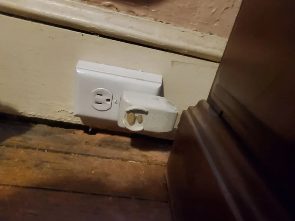 Slide of Aoa Services