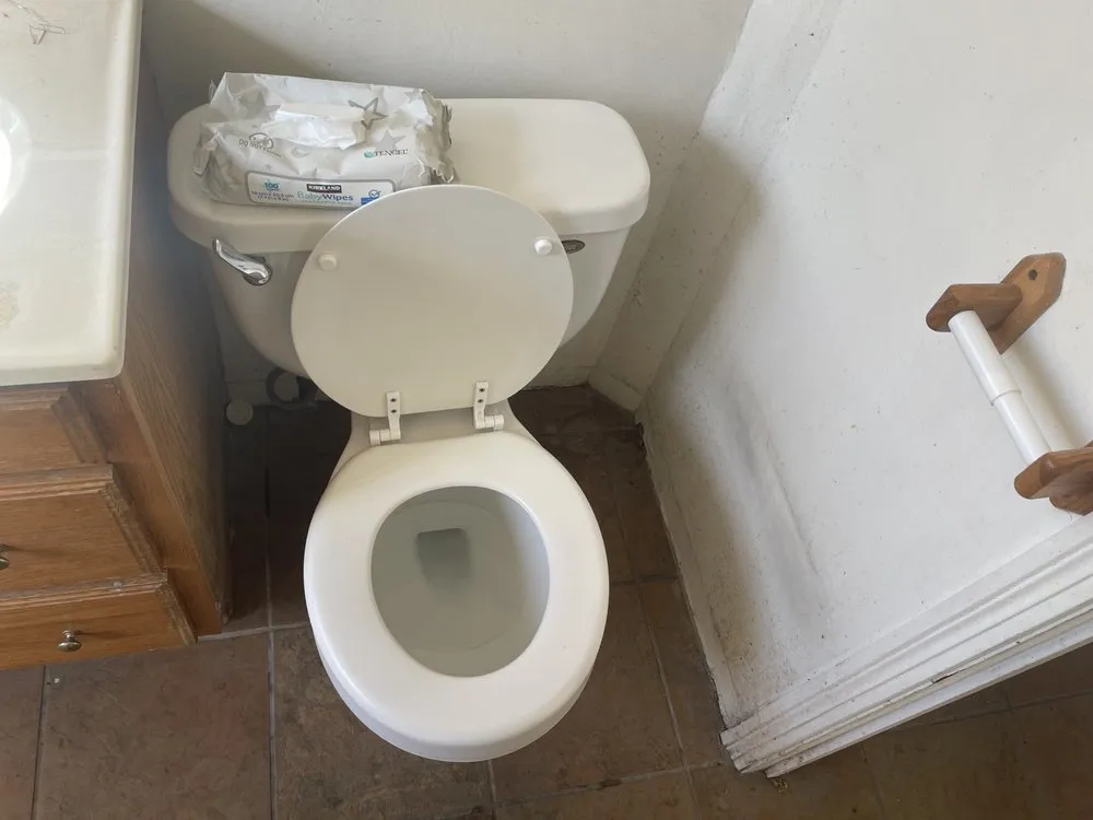 Professional electrical service for homes in emergency electrical service,  by 