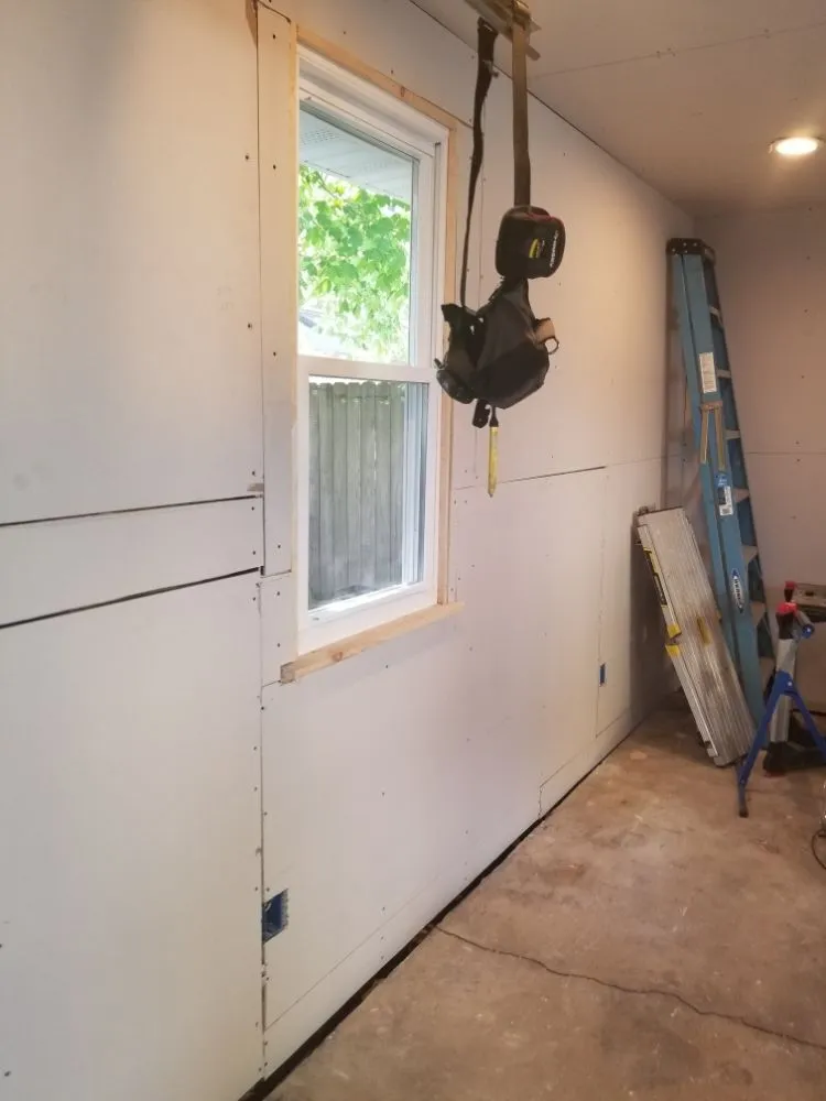 Professional electrician providing outlet and switch repair in Port St. Lucie, FL - AP Home Improvement