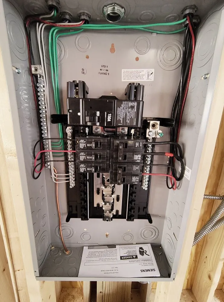 Slide of Apes 3lectric