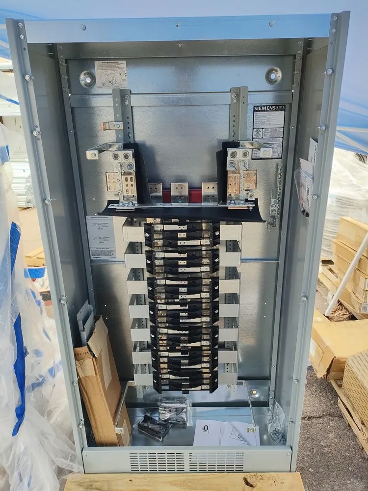 Slide of Apes 3lectric