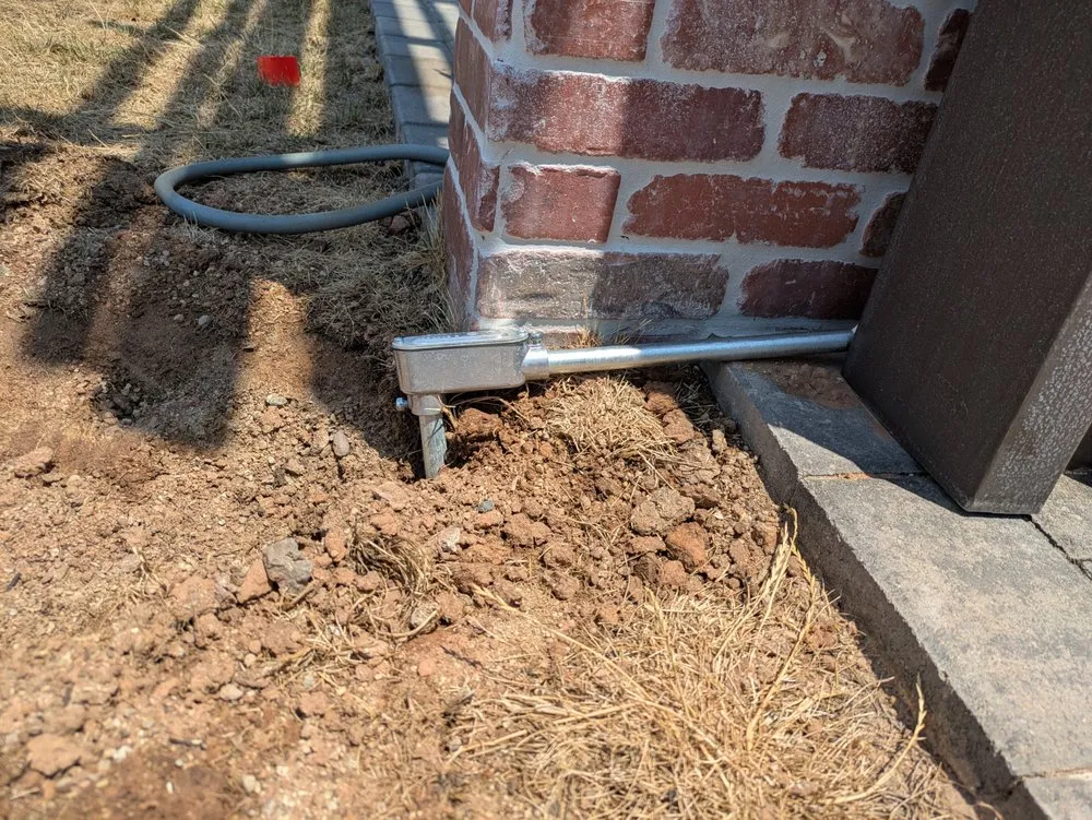 Emergency outlet and switch repair in Waddell, AZ by Apes 3lectric