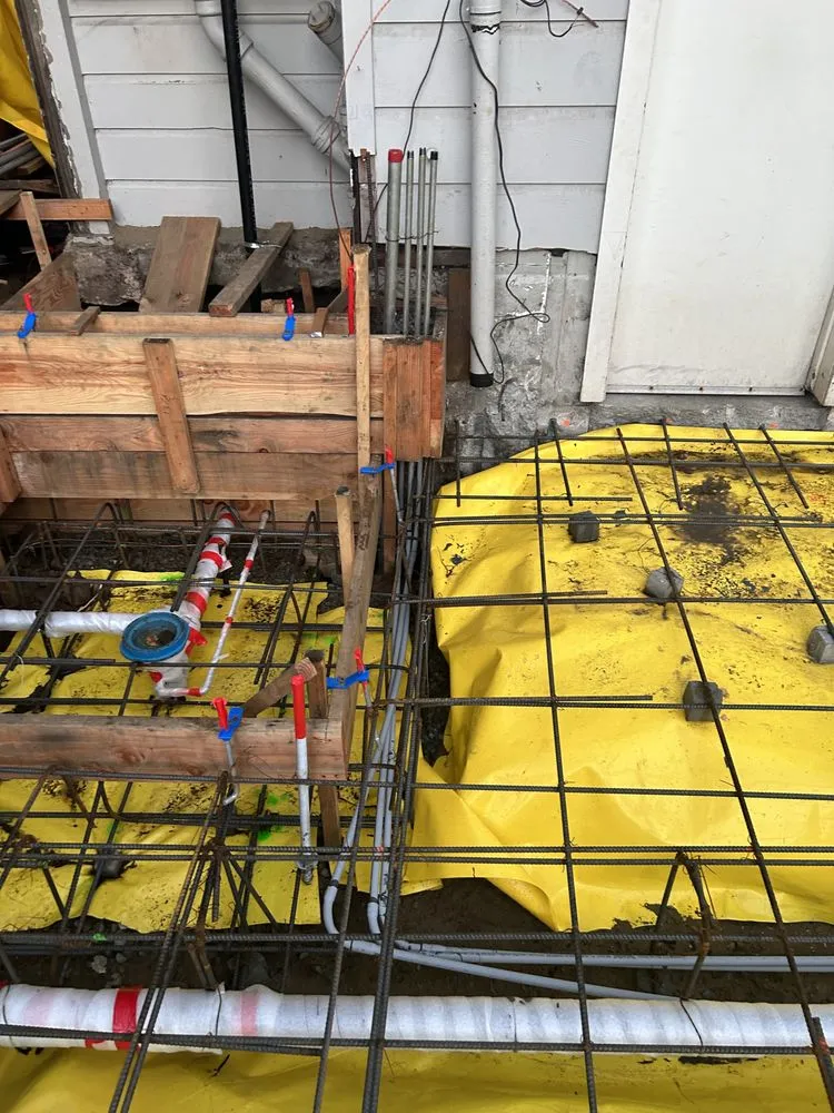 Slide of Apex Electric