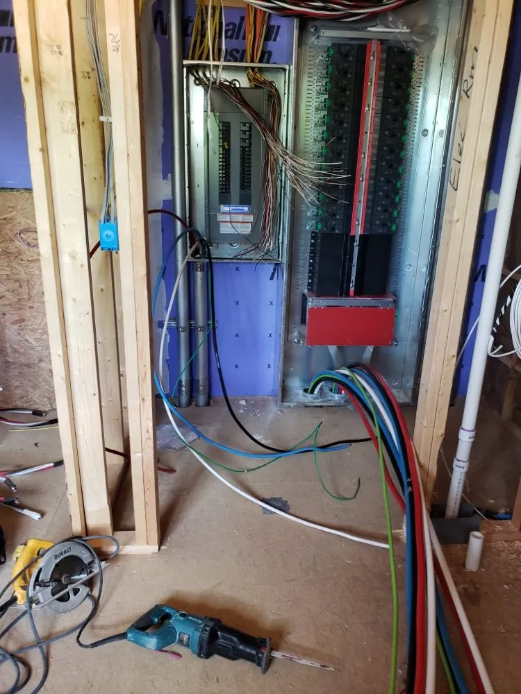 Expert circuit breaker repair experts serving ,  - Apex Electric