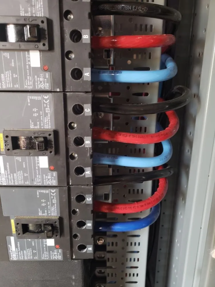 Expert emergency electrical service in ,  by Apex Electric