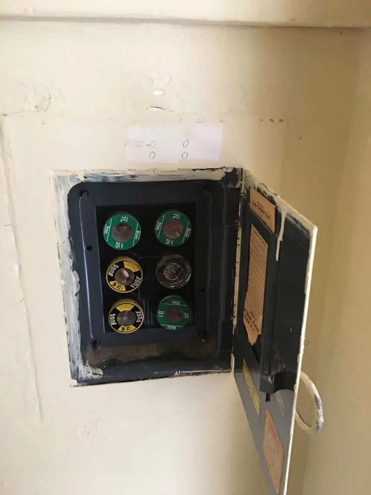 Reliable panel upgrade experts serving Los Gatos, CA - Apex Power & Light
