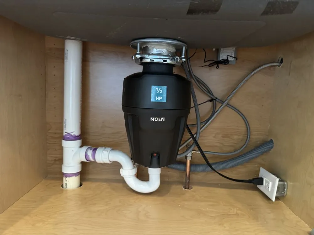 Slide of APMM Handyman Services