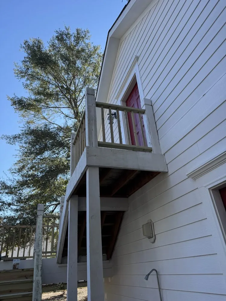 Slide of APMM Handyman Services