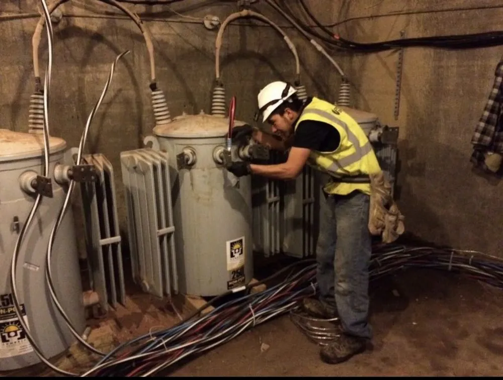 Slide of Apollo Electric