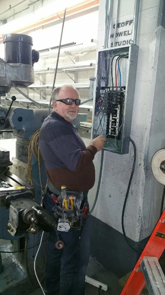 Slide of Apollo Electric