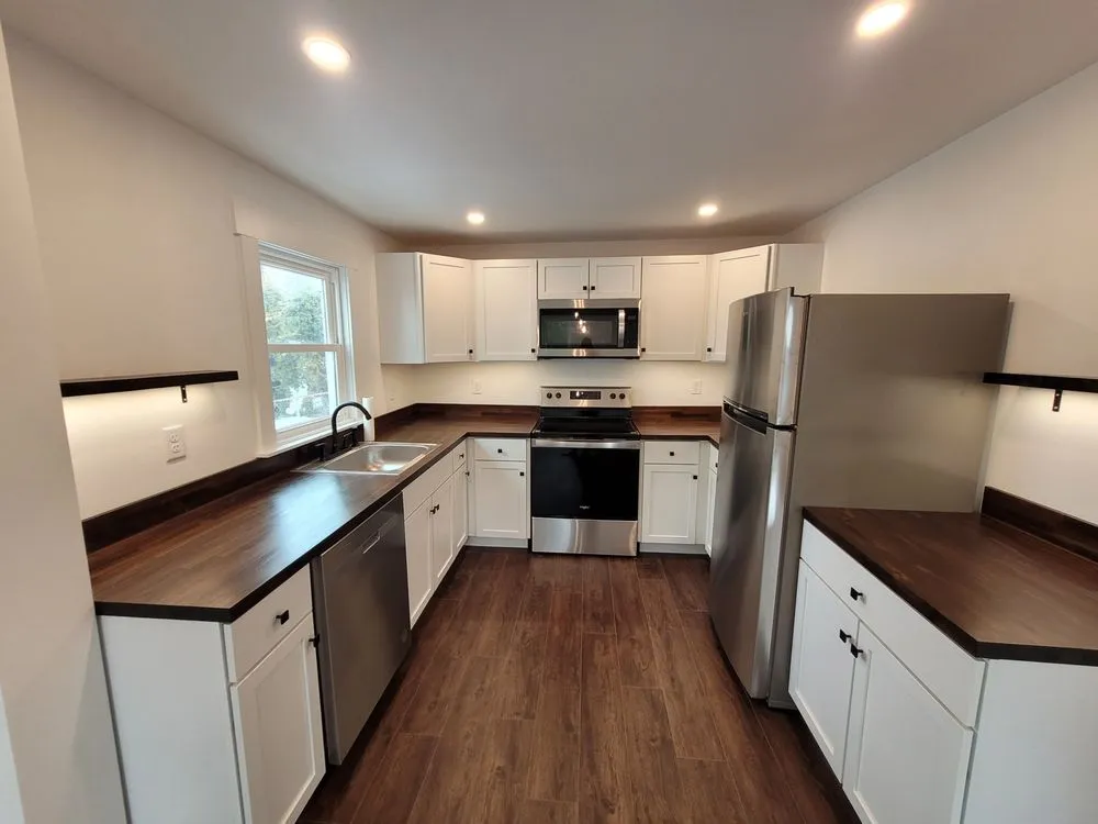 Slide of Apollo Homes and Renovations