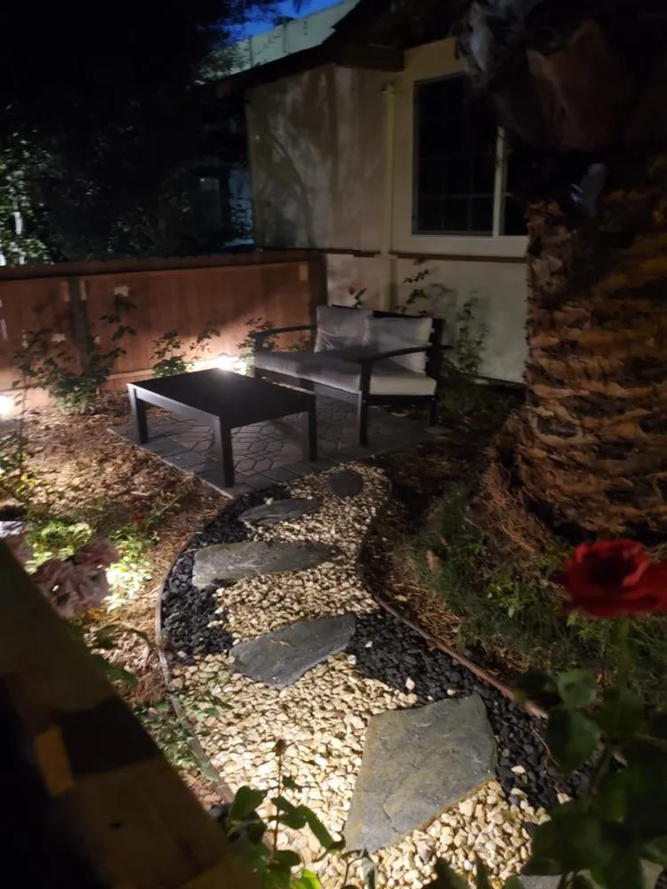 Slide of Apple Plus Electric