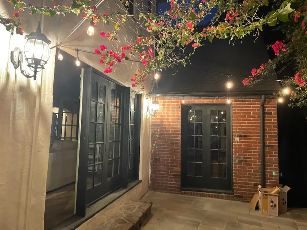 Slide of Apple Plus Electric