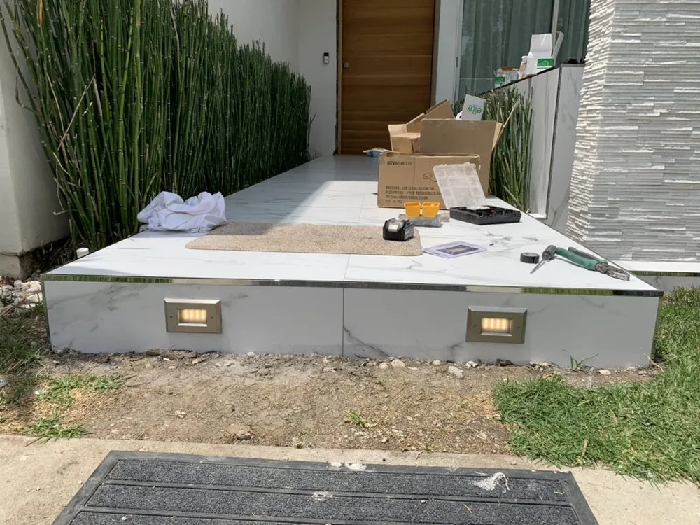 Certified circuit breaker repair service in ,  - Apple Plus Electric