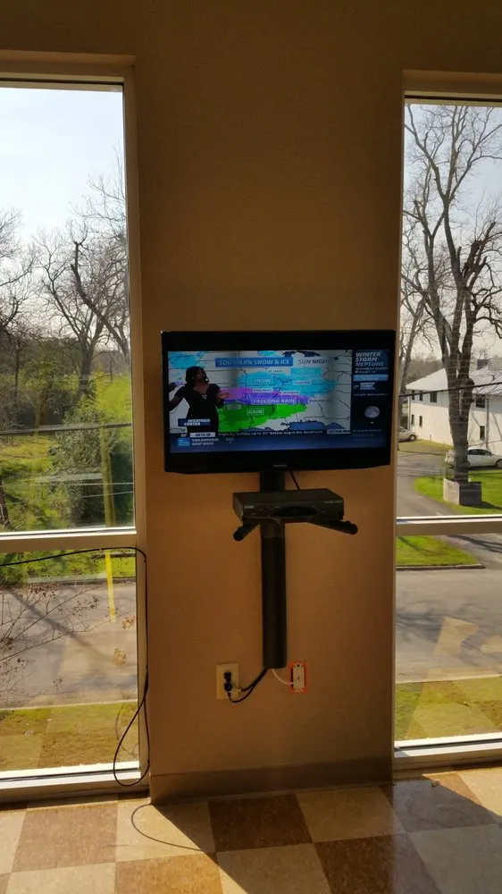 Expert outlet and switch repair experts serving , - Approved Electrical