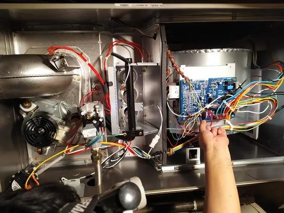 Slide of APU Electric