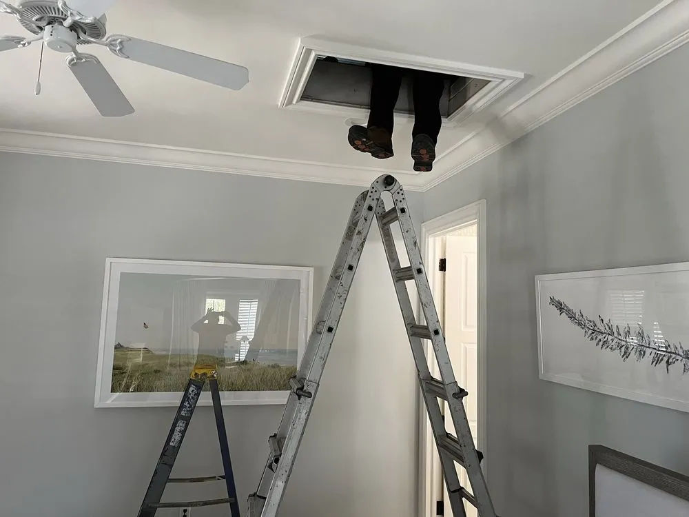 Licensed electrician providing circuit breaker repair in Port St. Lucie, FL - AQ AC & Electric