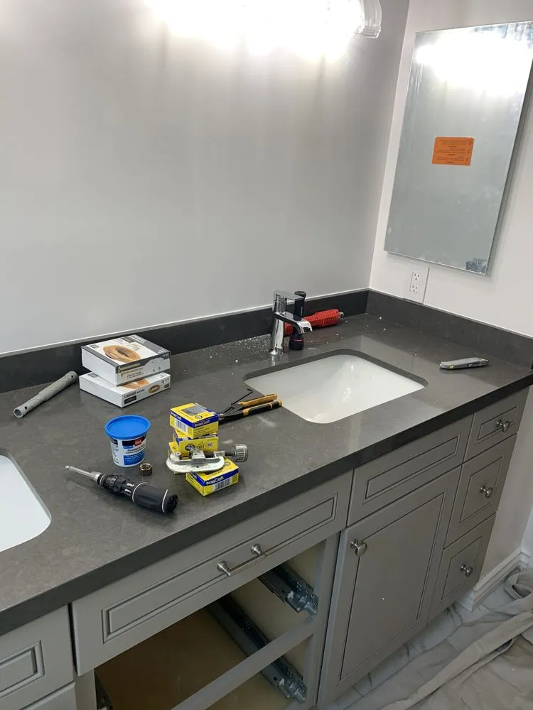 Affordable electrician providing outlet and switch repair in Sunland, CA - A.R-Overhaul