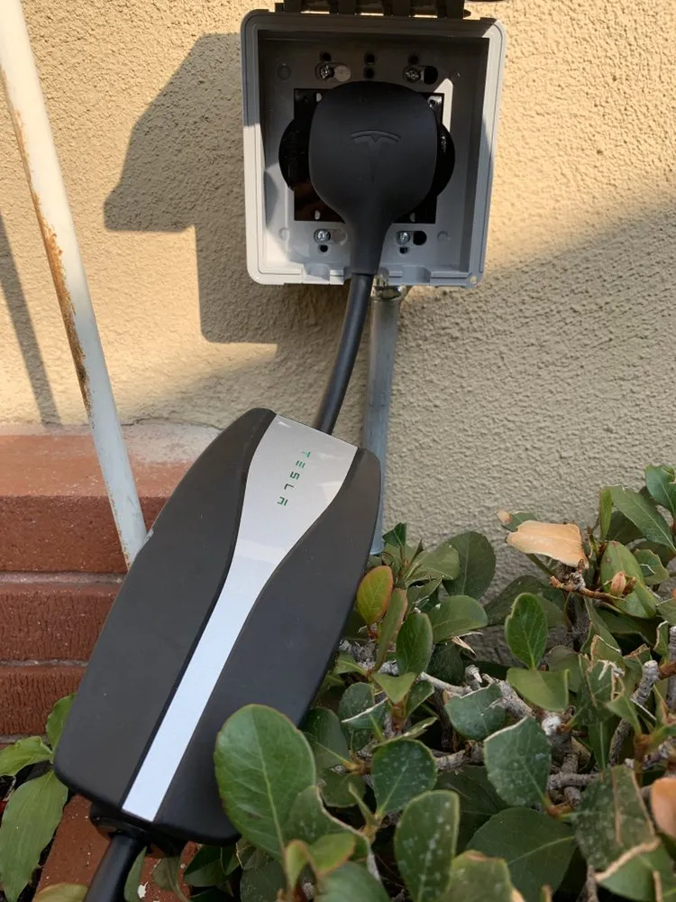 Emergency wiring installation experts serving City of Industry, CA - AR Power
