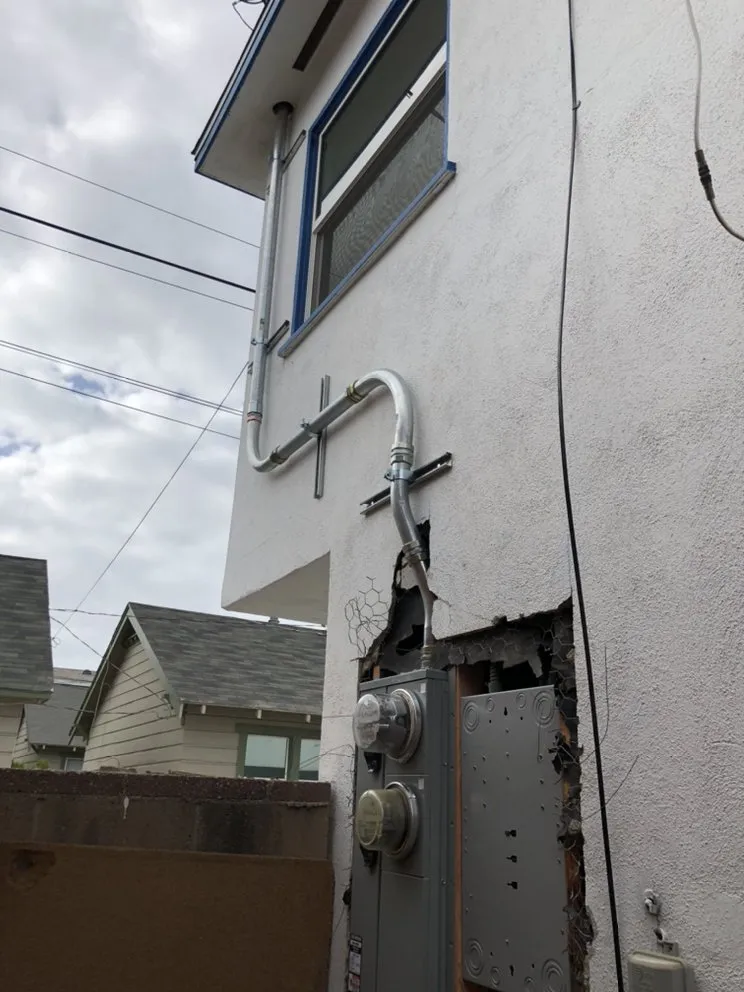 Certified electrician providing circuit breaker repair in City of Industry, CA - AR Power