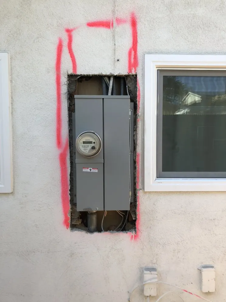 Trusted outlet and switch repair experts serving City of Industry, CA - AR Power