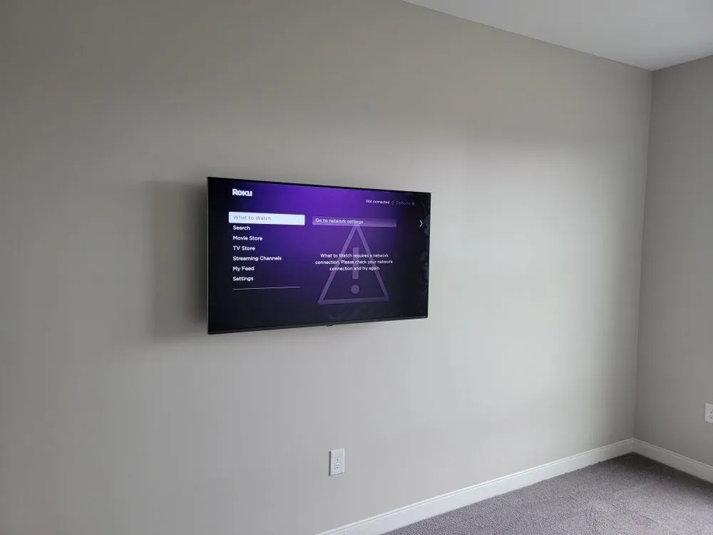 Certified electrician providing electrical repair in , 