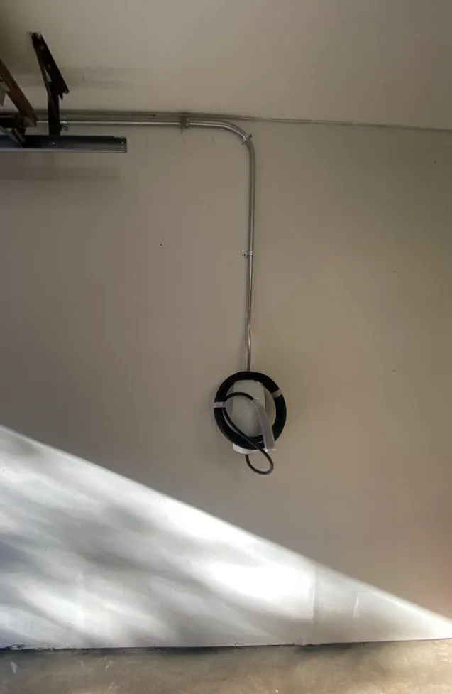 Slide of Ararat Electric