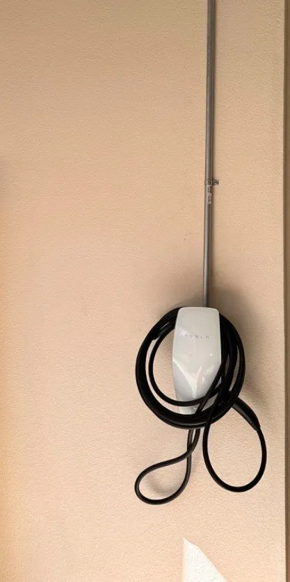 Slide of Ararat Electric