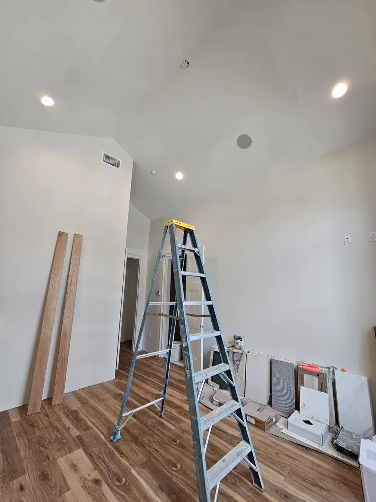 Slide of Ara's Multiservices