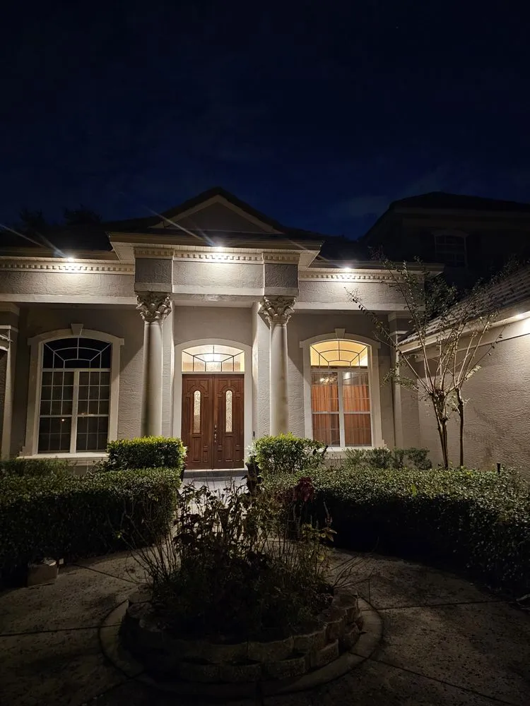 Slide of Ara's Multiservices