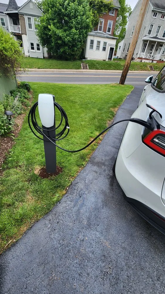 Slide of Aratech Services