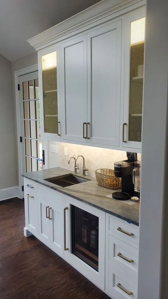 Slide of Aratech Services