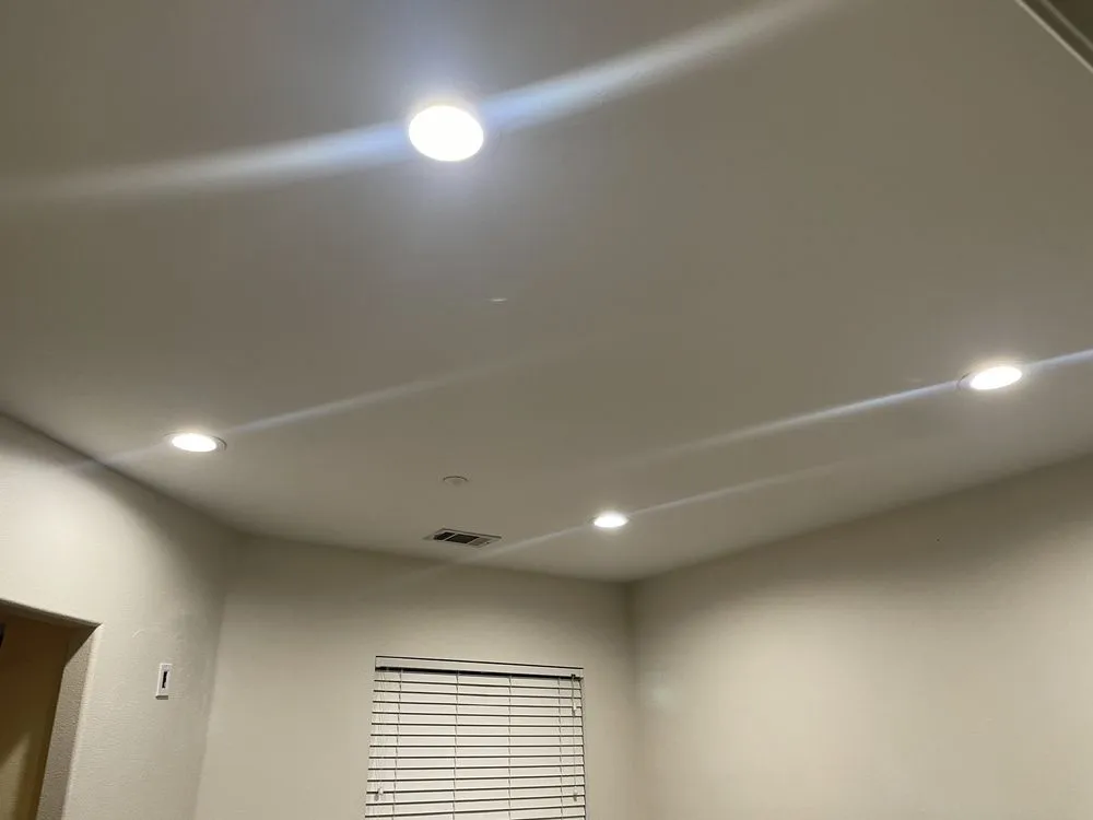 Slide of Araus Electric