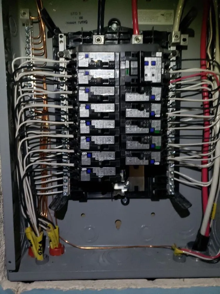 Slide of Araus Electric