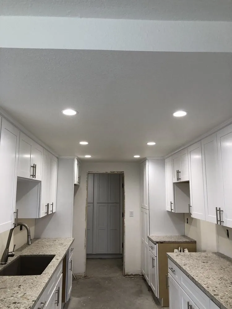 Slide of Araus Electric